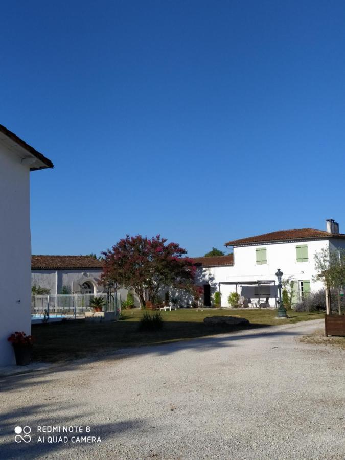 Domaine Moulin D' Elemiah Appartement Gémozac Buitenkant foto